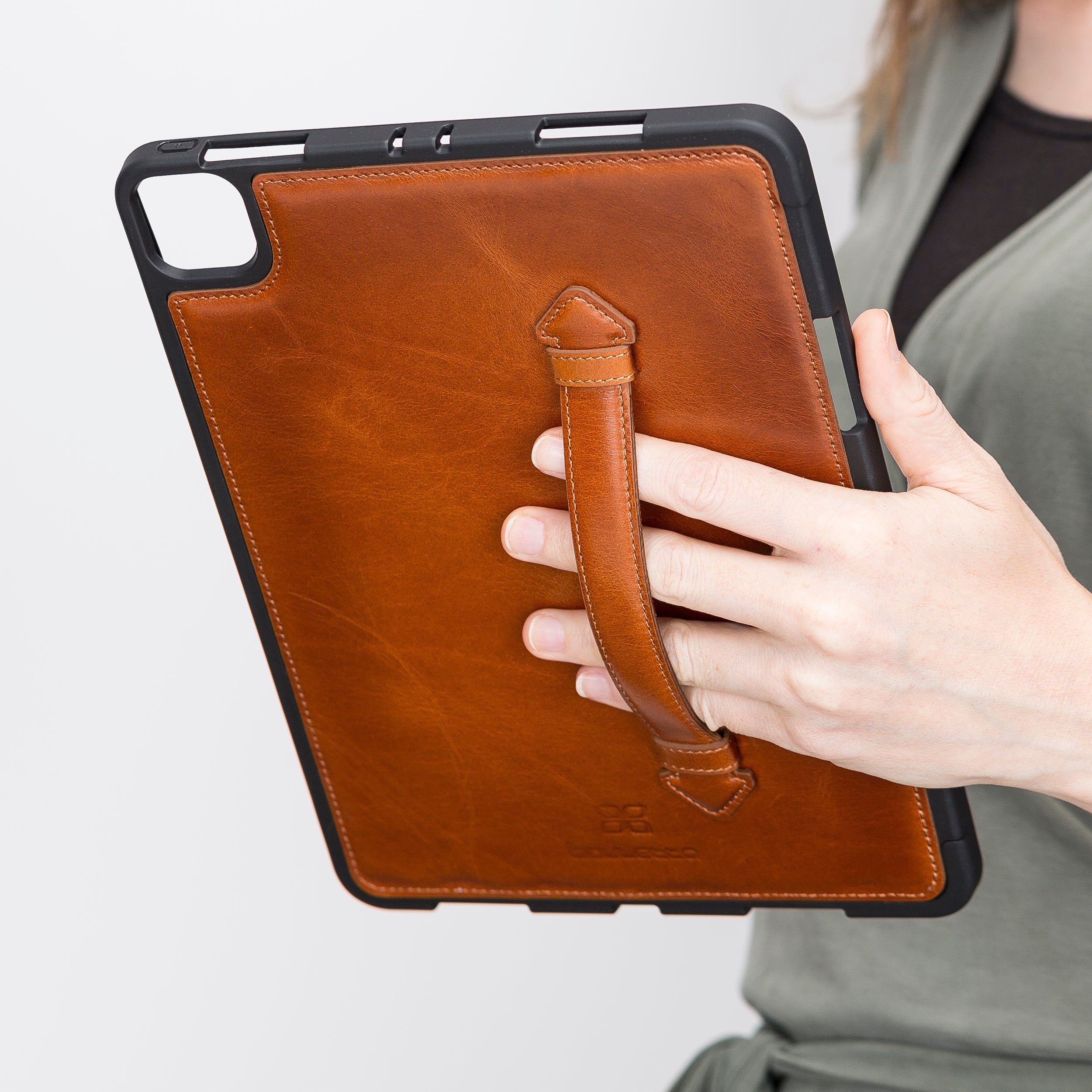 Felix iPad 10.9" Leather Case