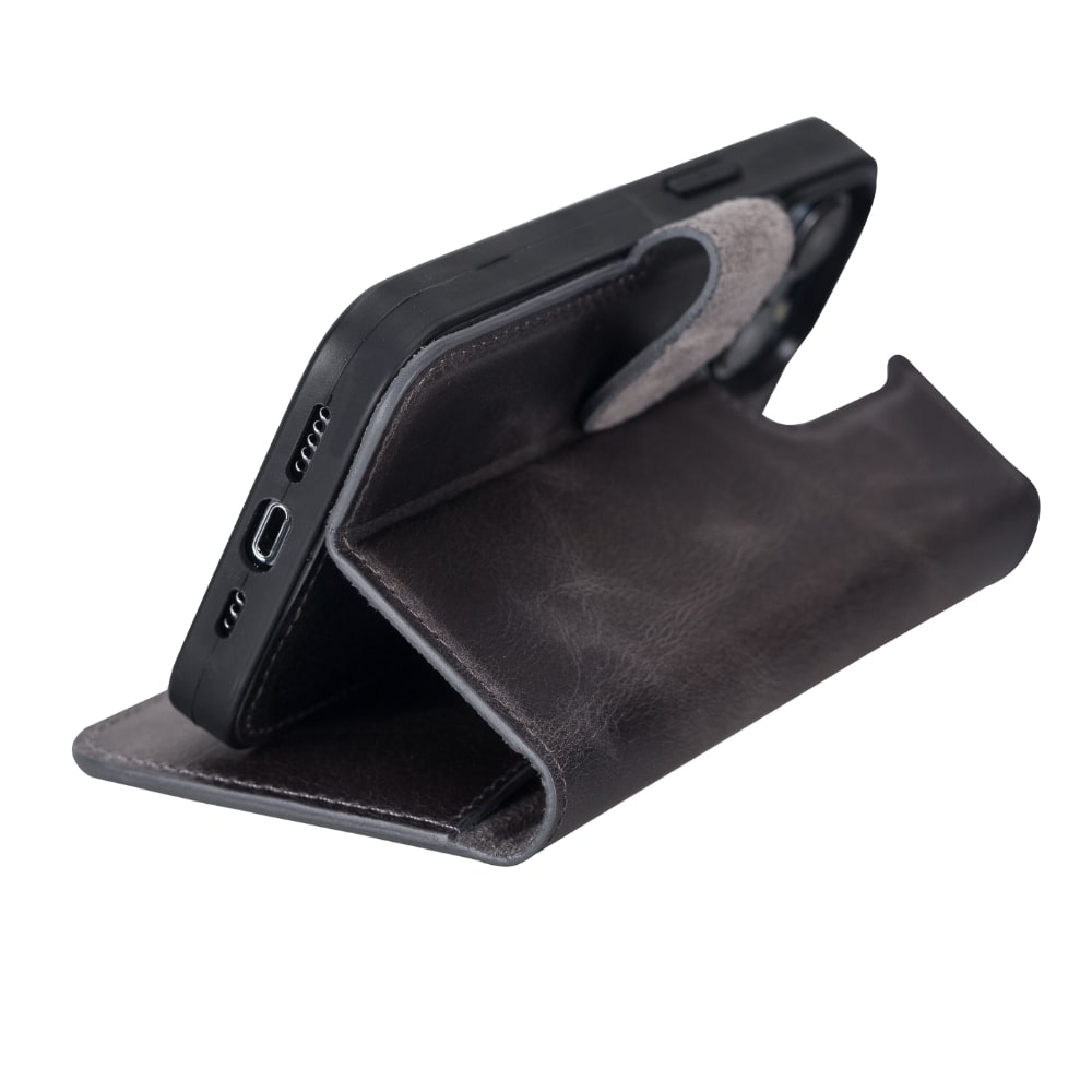 iPhone 15 Pro Wallet Case