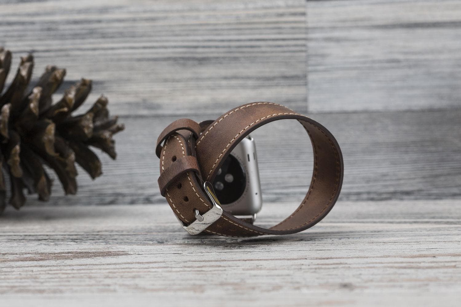Double Tour Leather Apple Watch Band