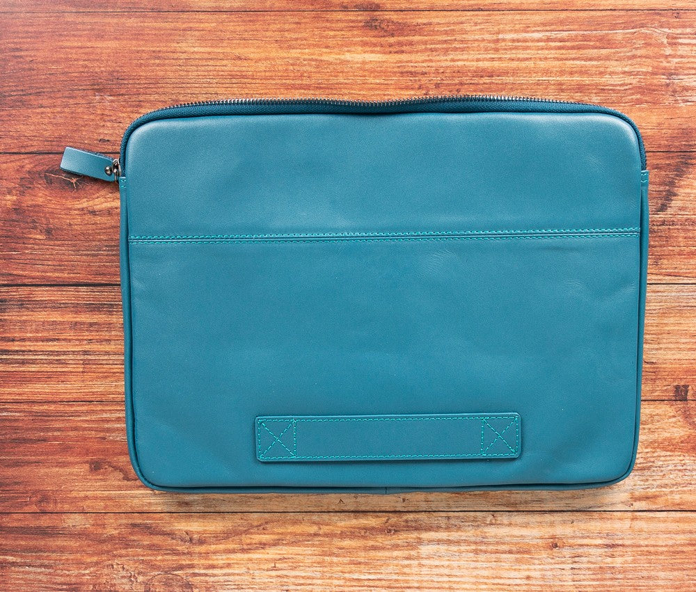 Awe Slim Leather Laptop / Tablet Bag