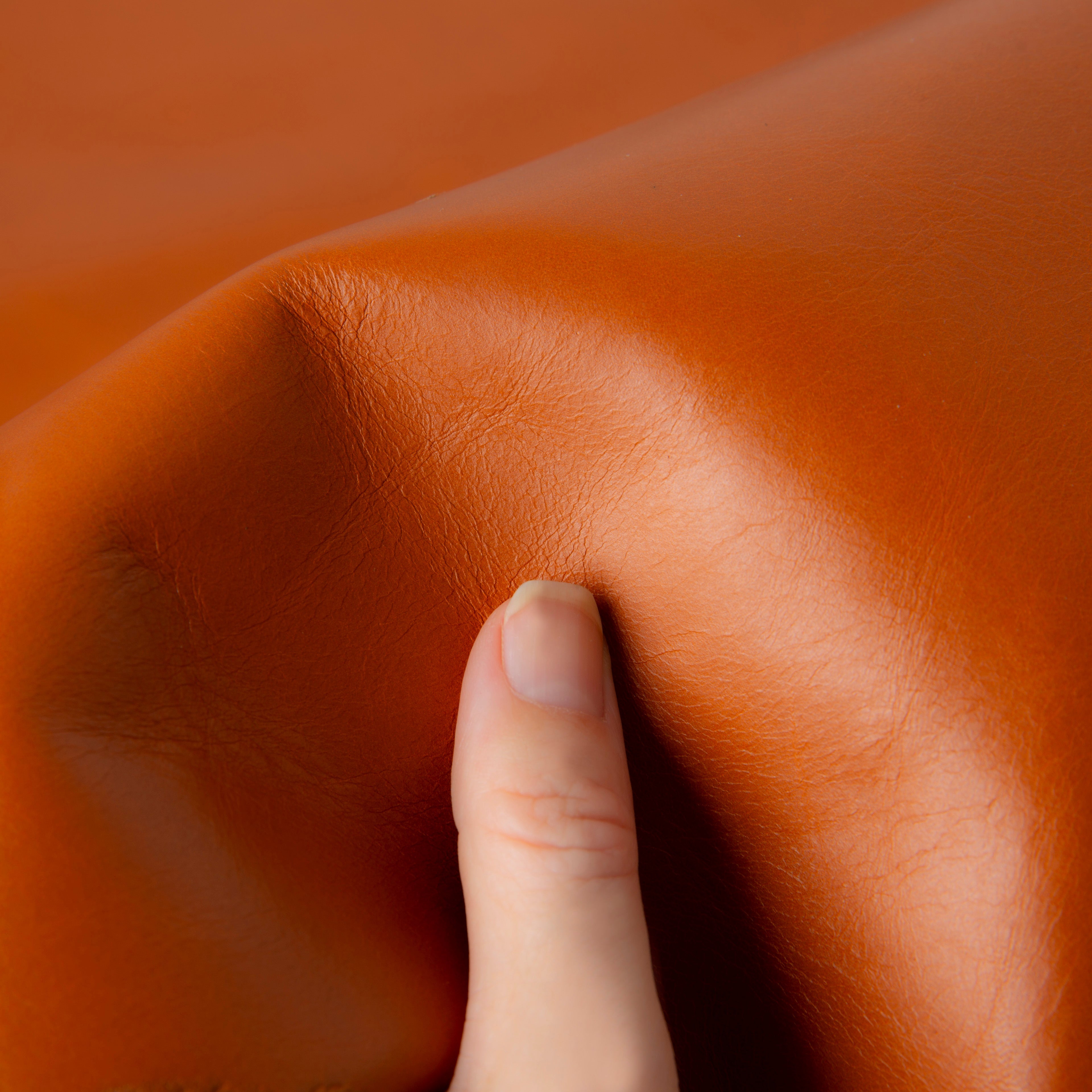 Tan Leather iPhone 17 Air Cover Case