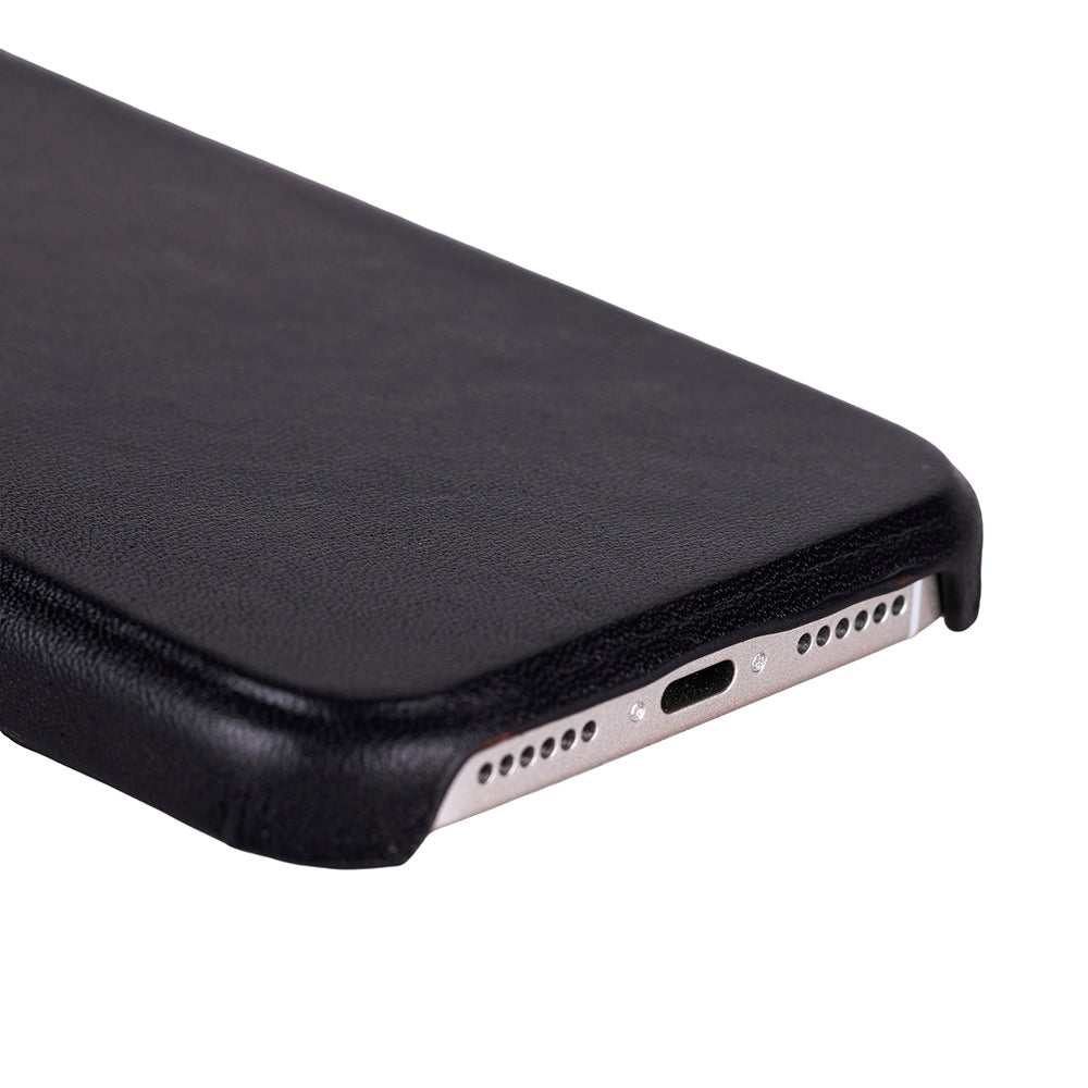 Black Leather iPhone 17 Pro Max Cover Case